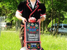 auch der erste Bergkranz für Zenger Niklaus